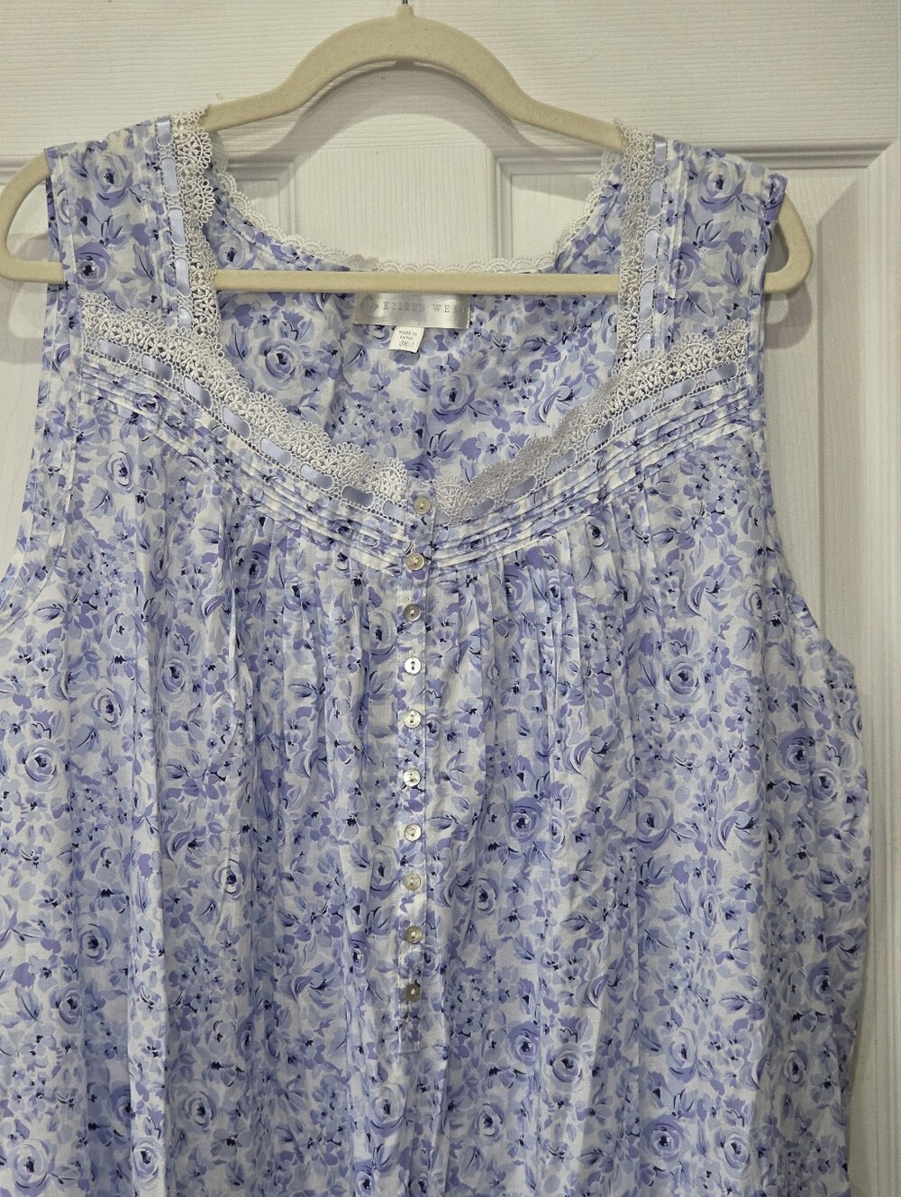 Eileen West floral sweetheart neck nightgown Size 3X - Picture 4 of 16